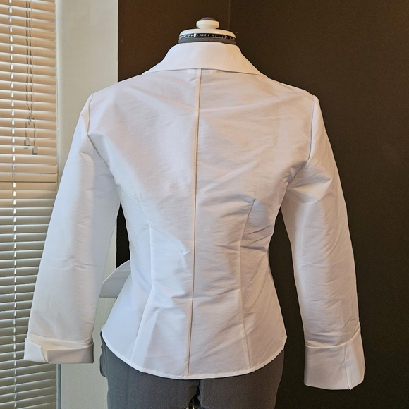 Talbots White Formal Wrap Top Size 10 - Picture 2 of 7